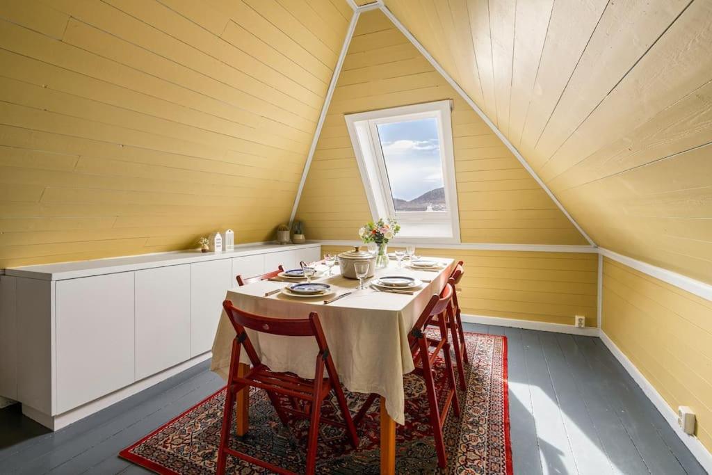 Det Lille Rode Huset Ved Floibanen Villa Bergen Luaran gambar